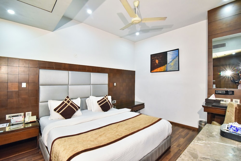 Hotel Sawera Grand 26/46