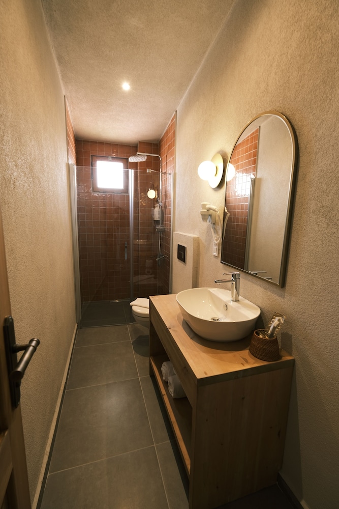 Nephos Hotel 23/50