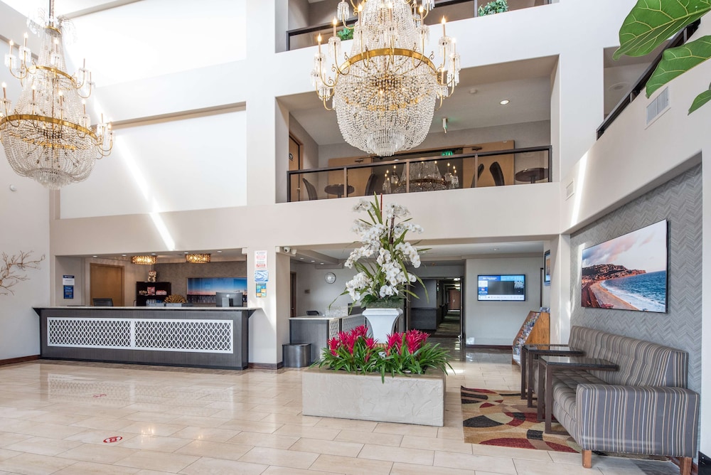 Best Western Plus Redondo Beach Inn 7/34