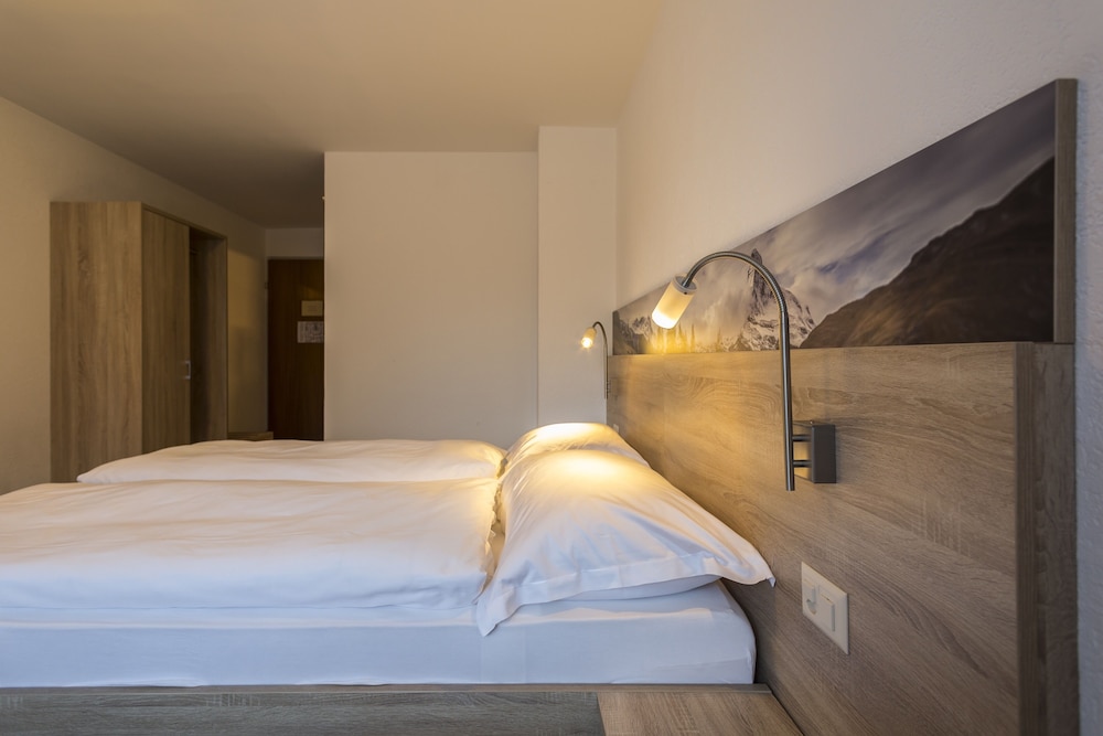 Matterhorn Inn 25/57