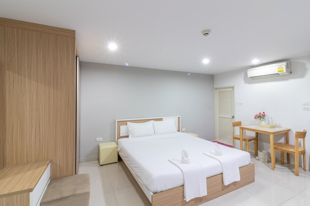 Townhouse Siam Privi Hotel 31/42