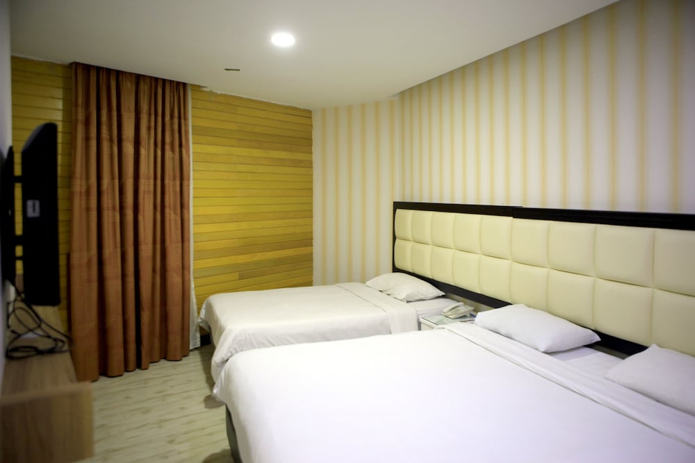 Ming Star Hotel 27/64