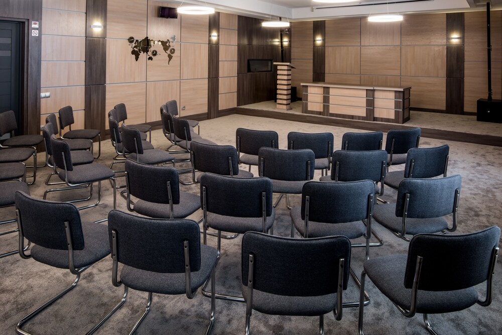 ASTER HOTEL GROUP 51/55