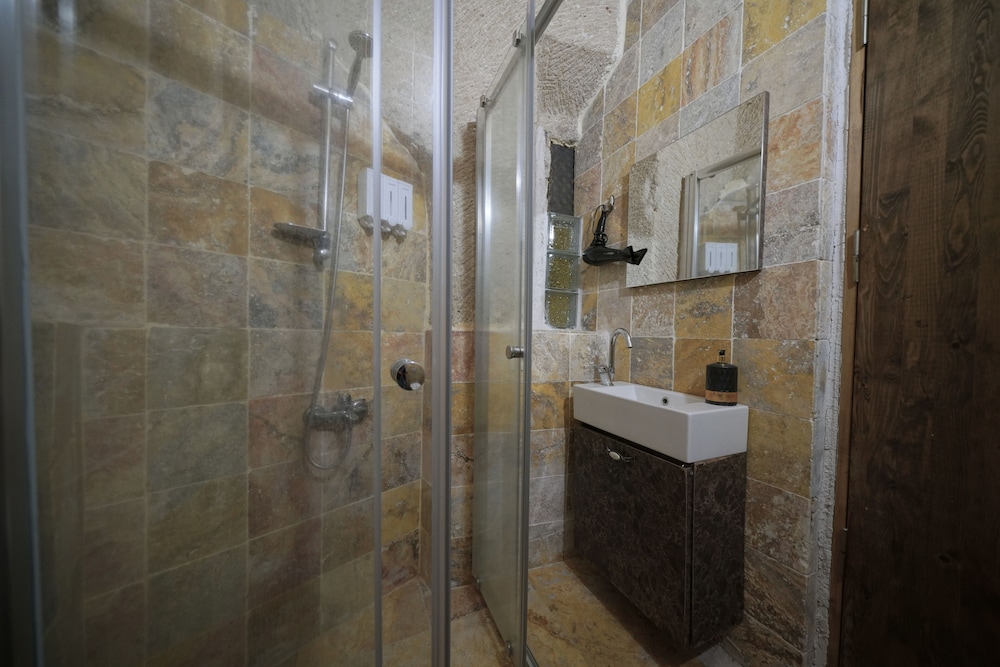 Adelya Cave Hotel 46/50