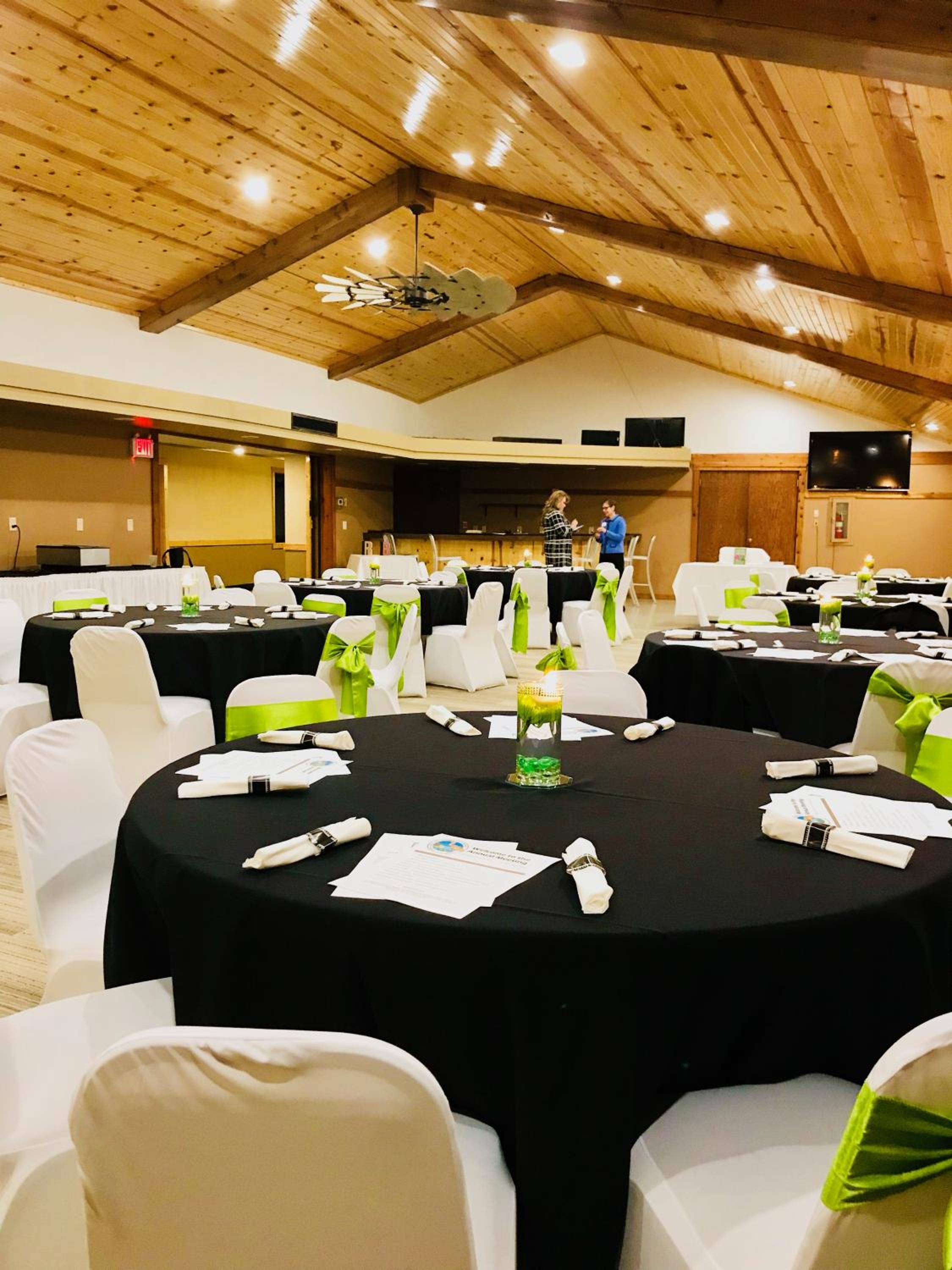 Round Barn Lodge 33/50