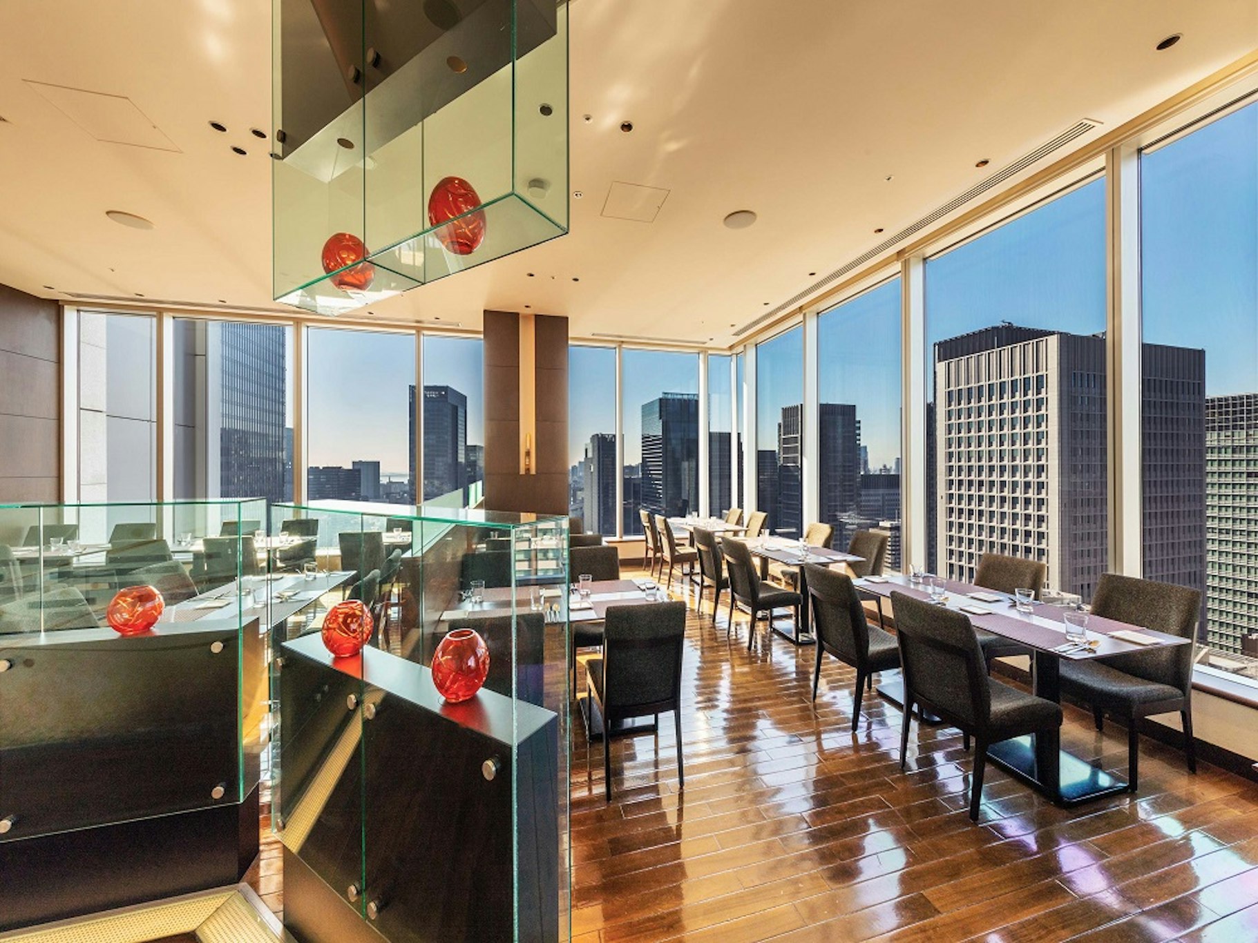Hotel Metropolitan Tokyo Marunouchi 40/42