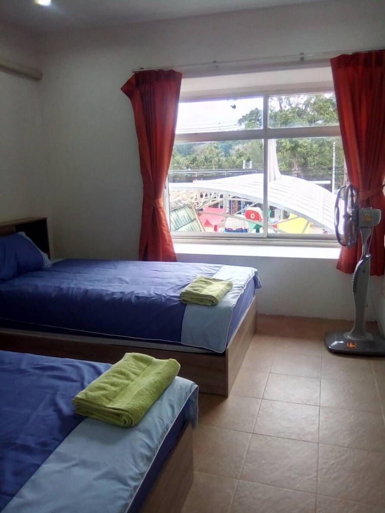 Merlin Plaza Apartments 20/42
