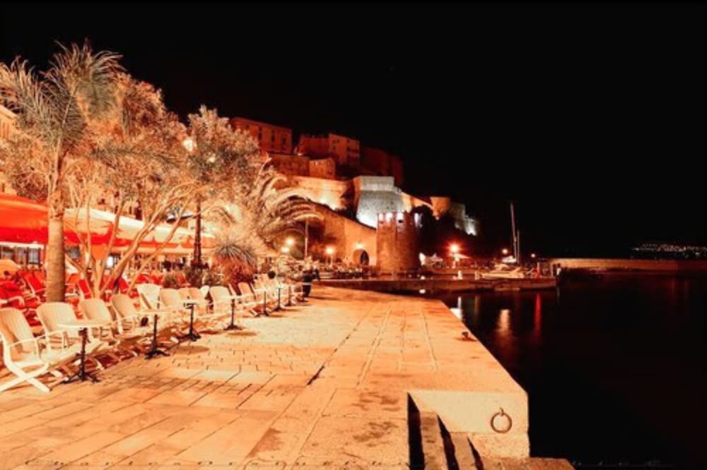 Calvi Hotel 35/65