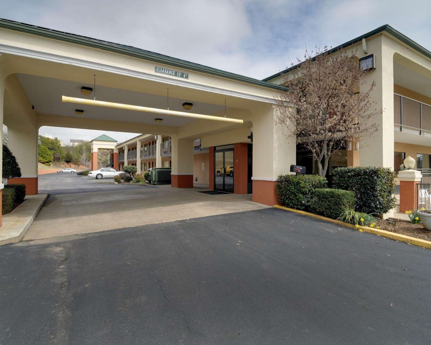 Quality Inn and Suites Clarksville 36/39