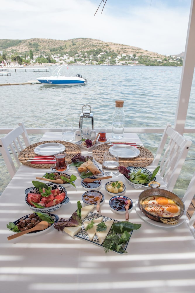 Palmiye Beach & Rest 48/64