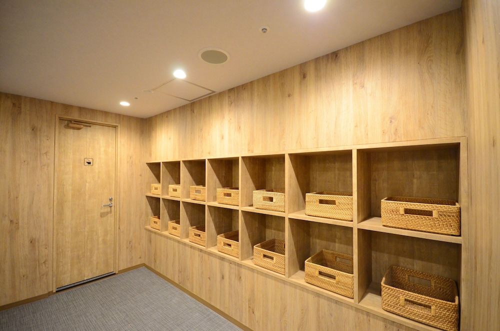First Cabin Midousuji Namba Gender Specific 23/46