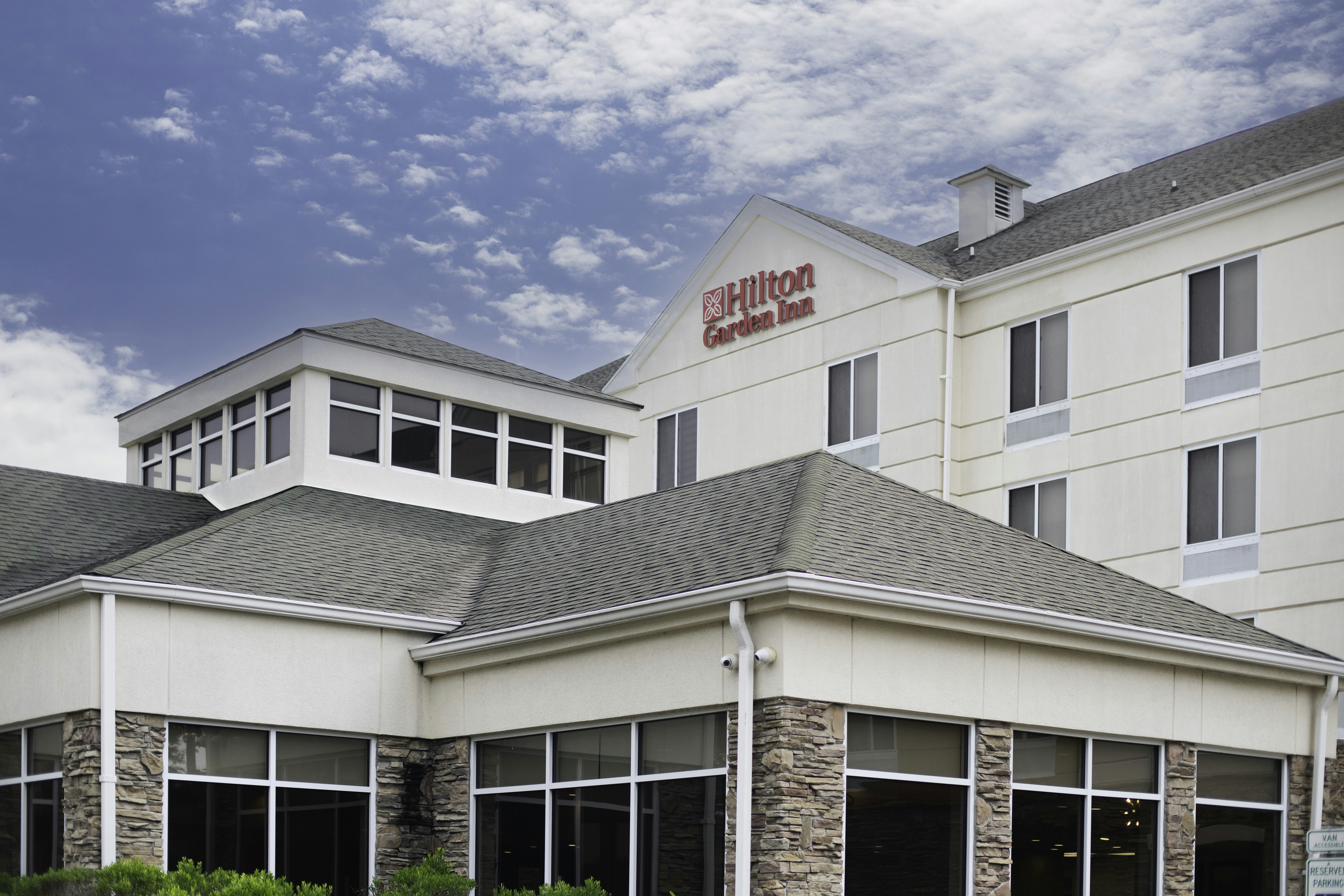 Hilton Garden Inn Fayetteville Fort Bragg 3/60