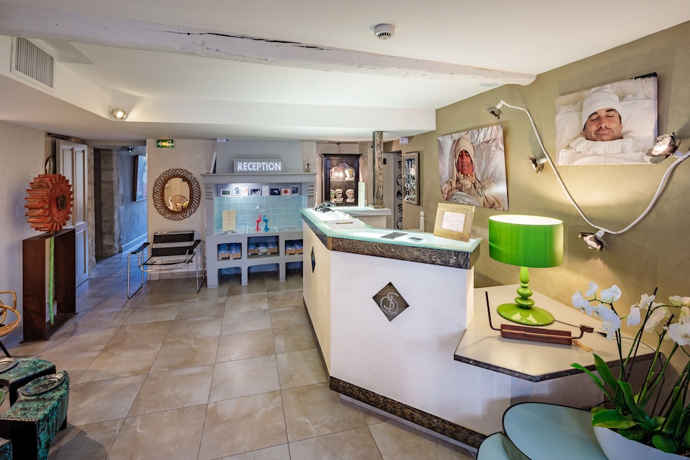 Hotel La Suite 4/75