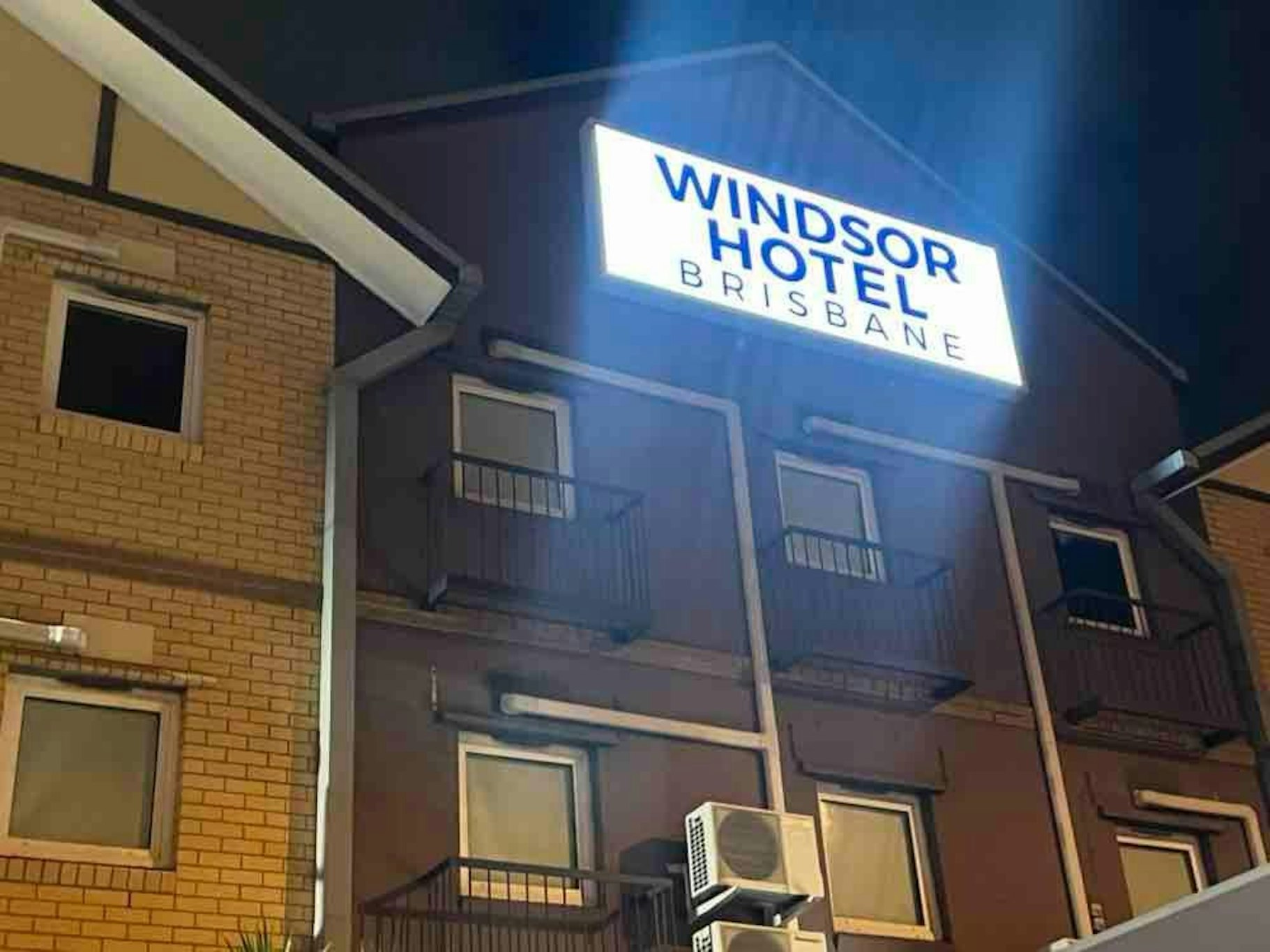 Imperial Motel Windsor 4/15