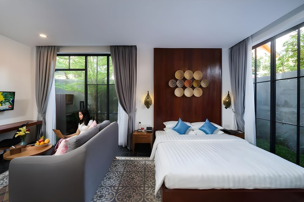 Vihara Residence 25/69