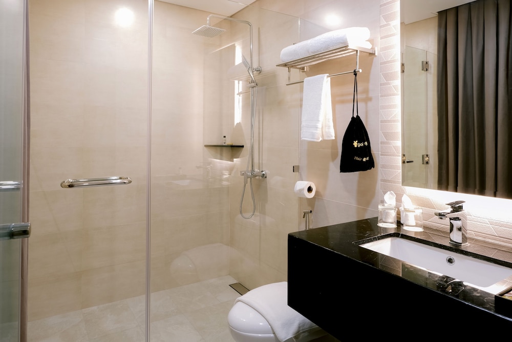 Goldberry Suites & Hotel Cebu 48/50