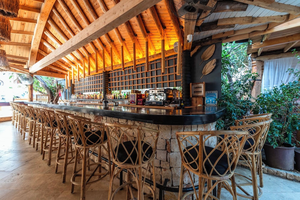 Elixir Boutique Hotel 38/50