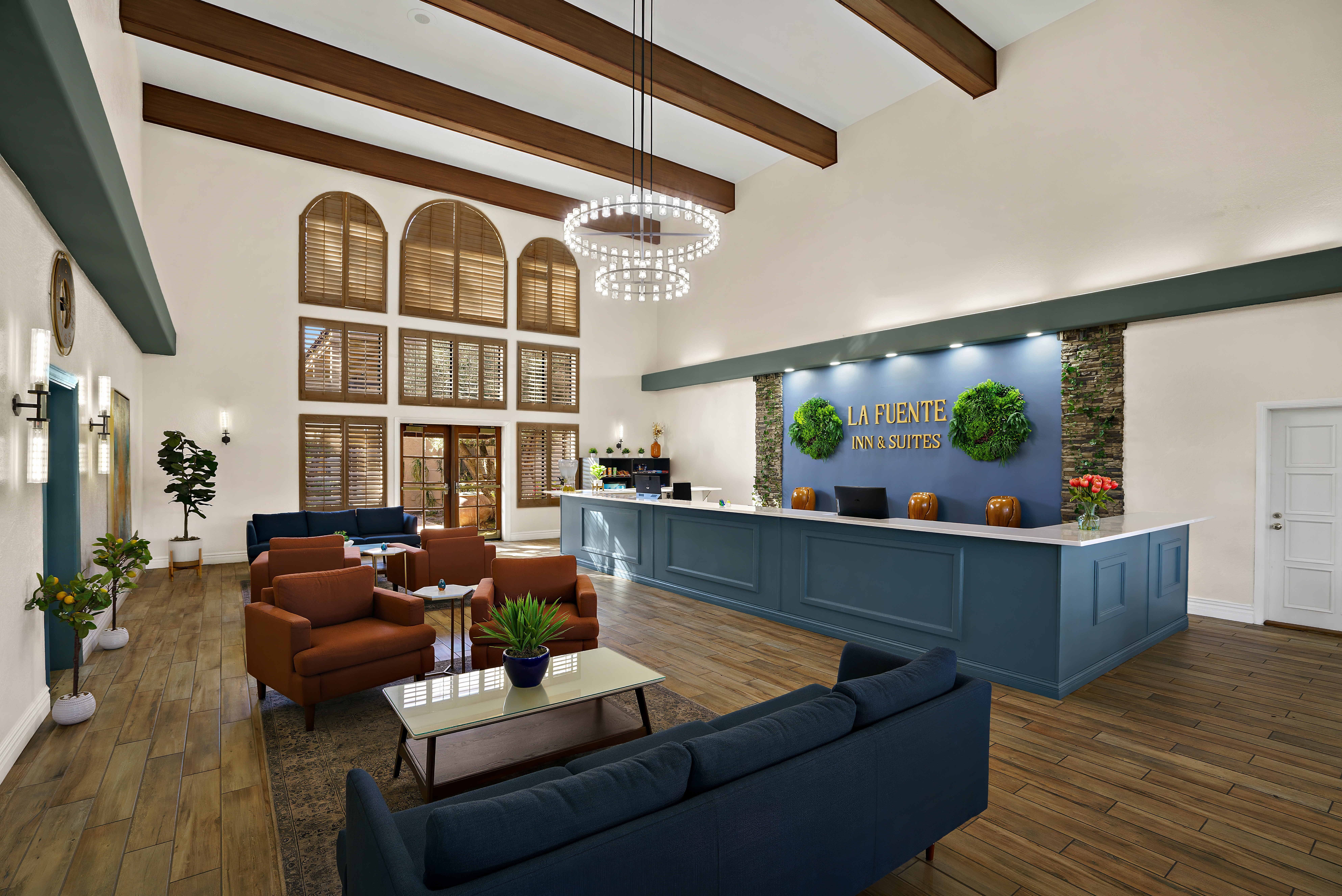 La Fuente Inn Suites 11/65