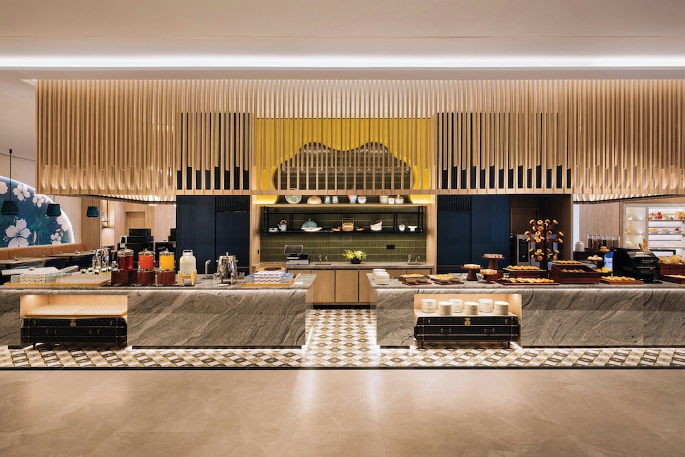 Iconic Marjorie Hotel, a Tribute Portfolio Hotel 10/60