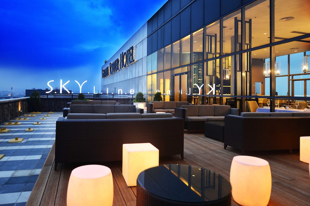 Gumaya Tower Hotel Semarang 65/73
