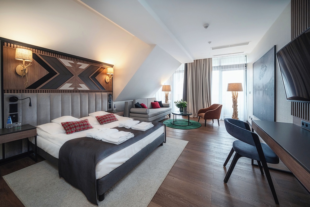 COMFORT, DOUBLE BED, BALCONY