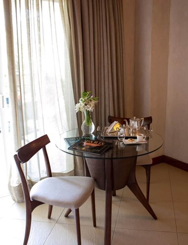 Abayomi Hotel 33/48