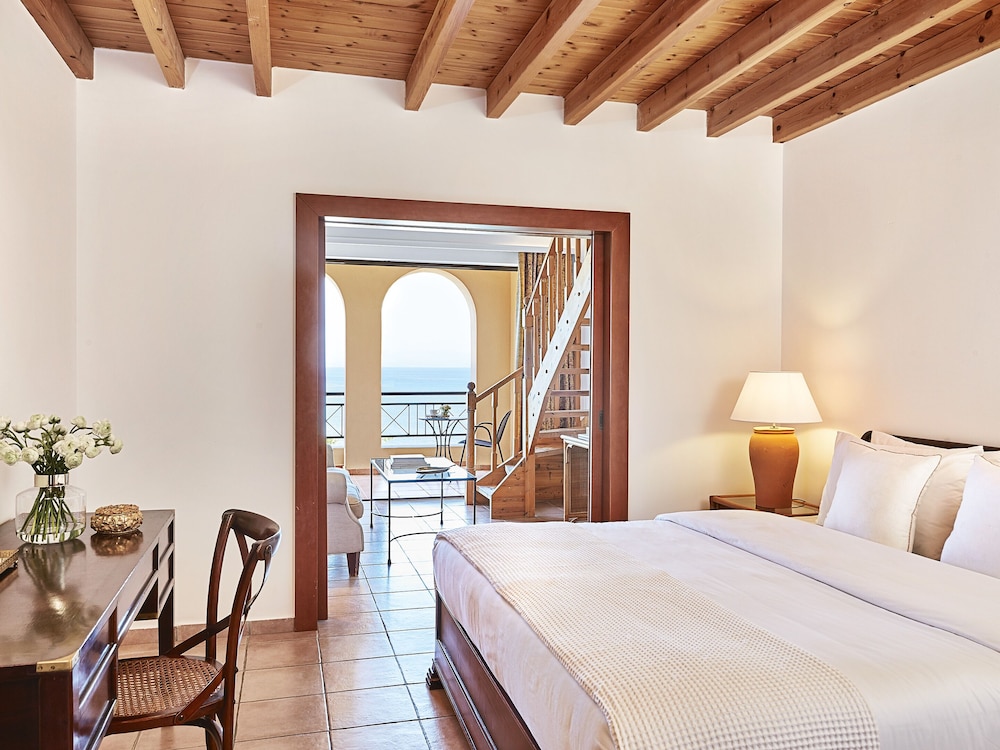 Maisonette, Family, 1 Queen and 3 Single Beds, Sea View