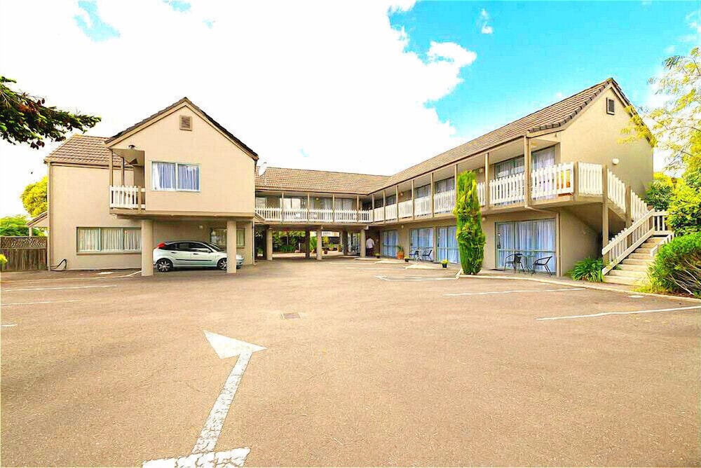 Accolade Lodge Motel 28/40