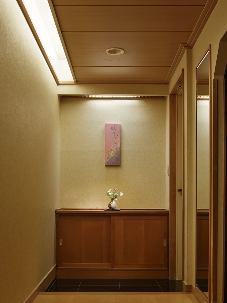 Hotel Konanso 6/50