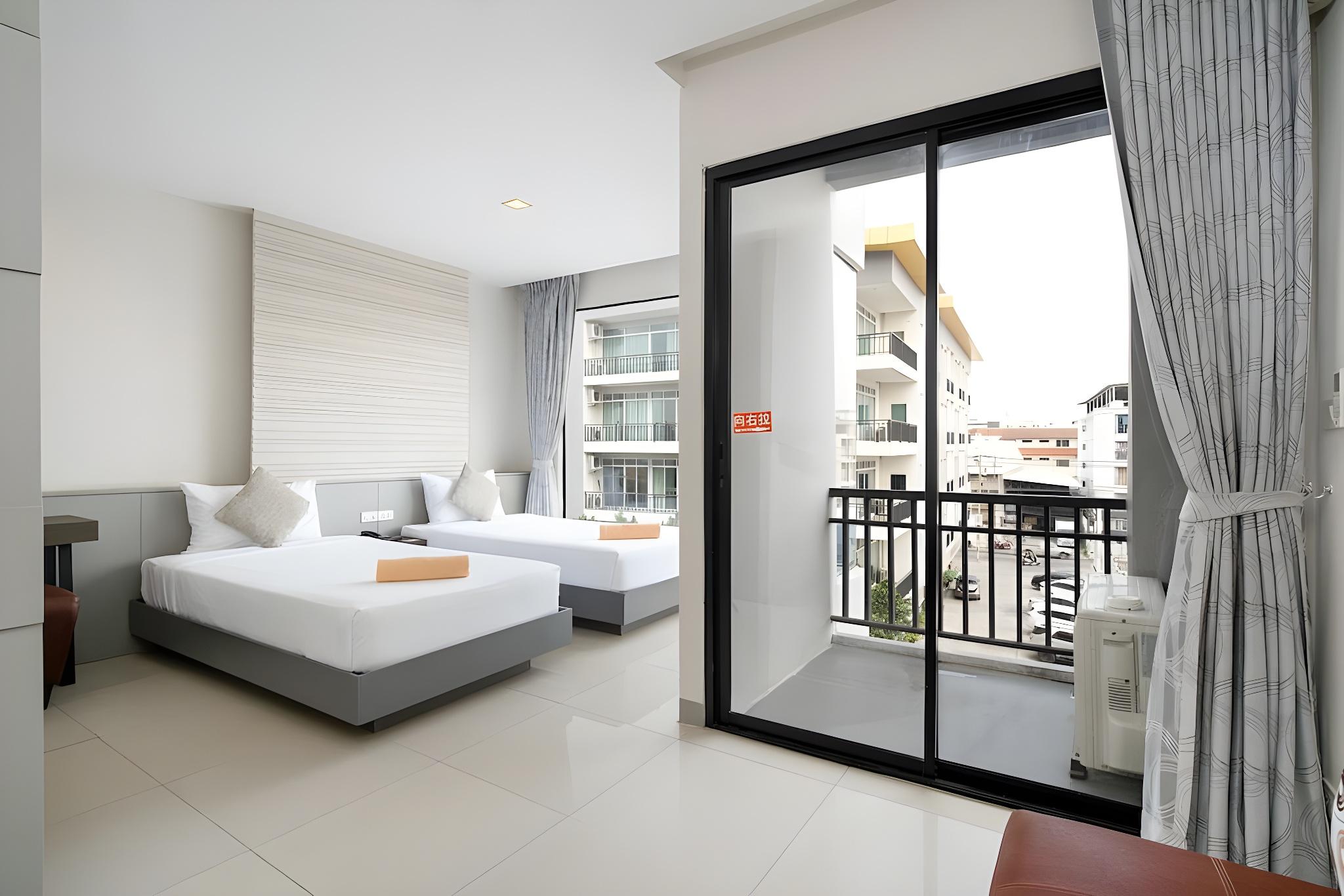 Leenova Hotel 25/50