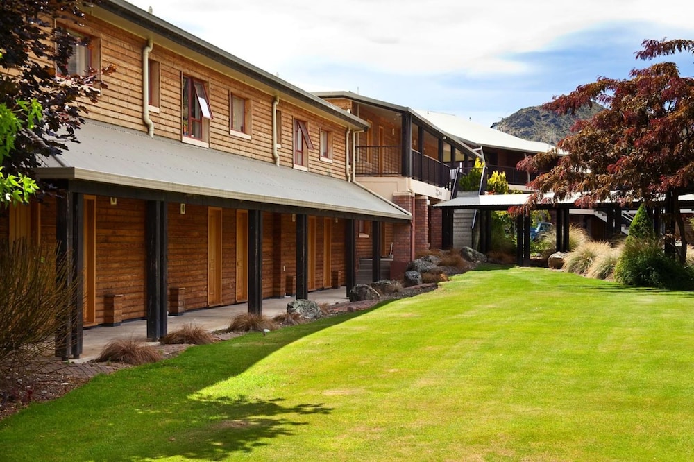 Heritage Gateway Hotel 3/55