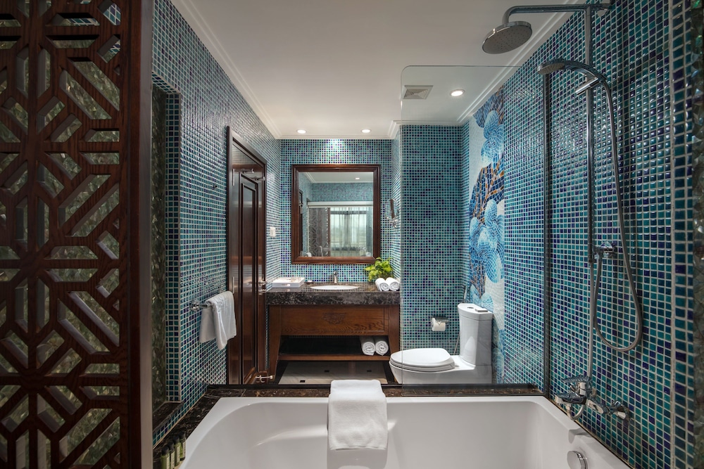 Ninh Binh Hidden Charm Hotel Resort 65/67