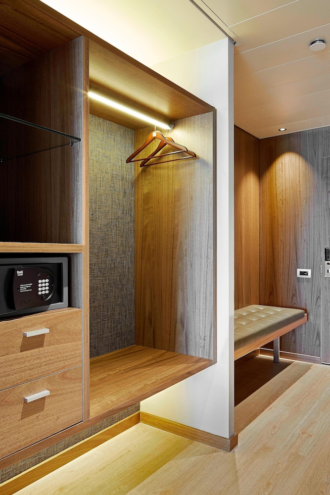 Ac Hotel Diagonal L Illa 3/74