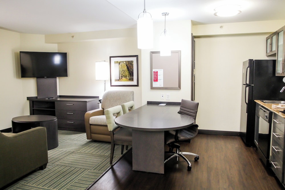 Candlewood Suites Richmond North Glen Allen 47/56