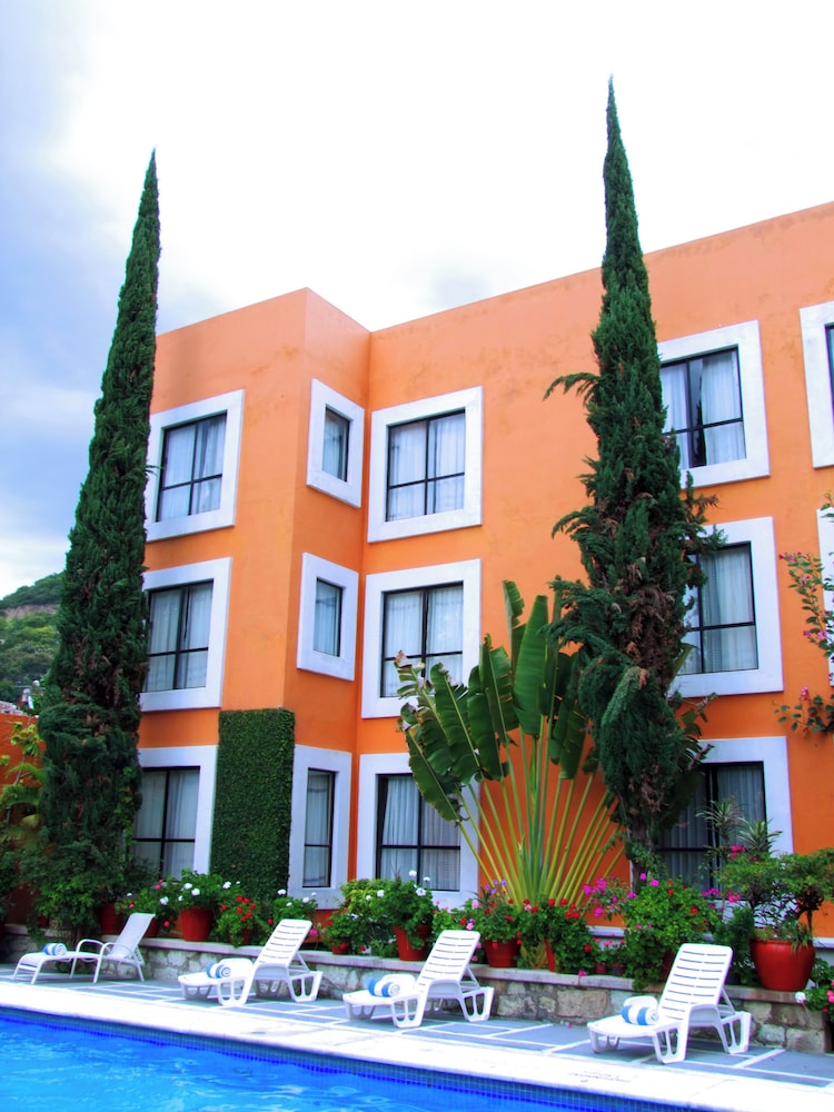 Hotel Oaxaca Dorado 4/50
