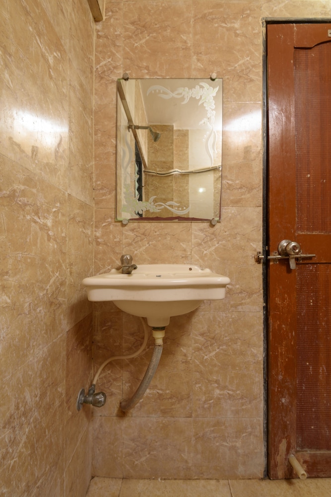 Hotel Sai Shraddha 25/26