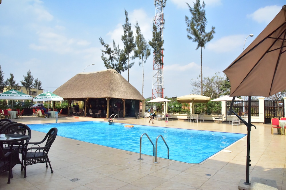 Great Seasons Hotel 31/61