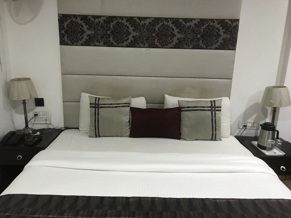 Hotel Orchid 19/26