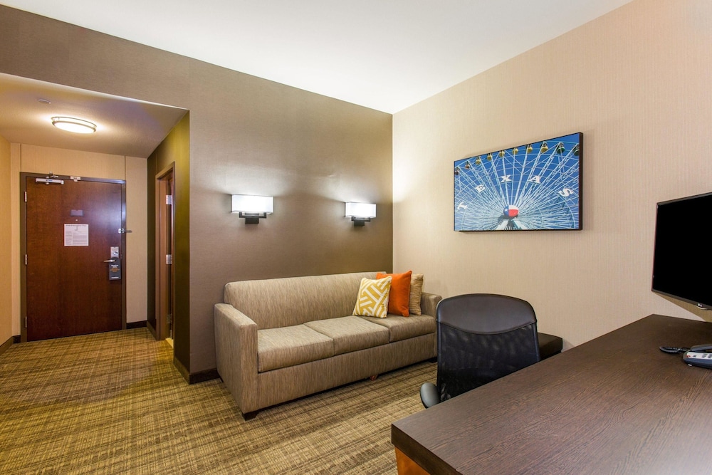 Cambria Hotels Plano Frisco 25/50