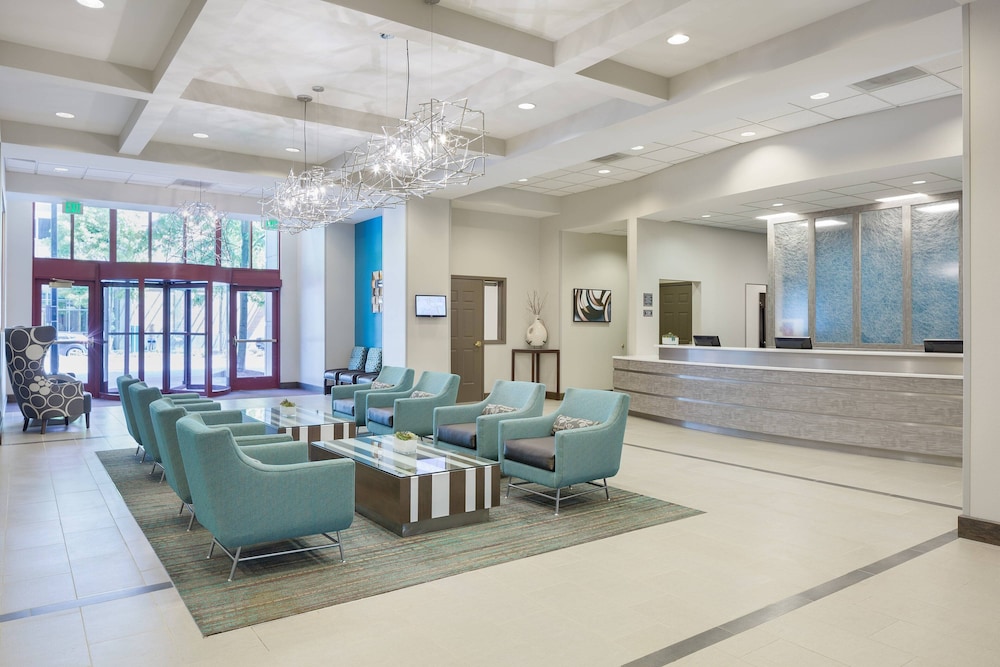 Residence Inn By Marriott Portland Downtown Riverplace 44/53