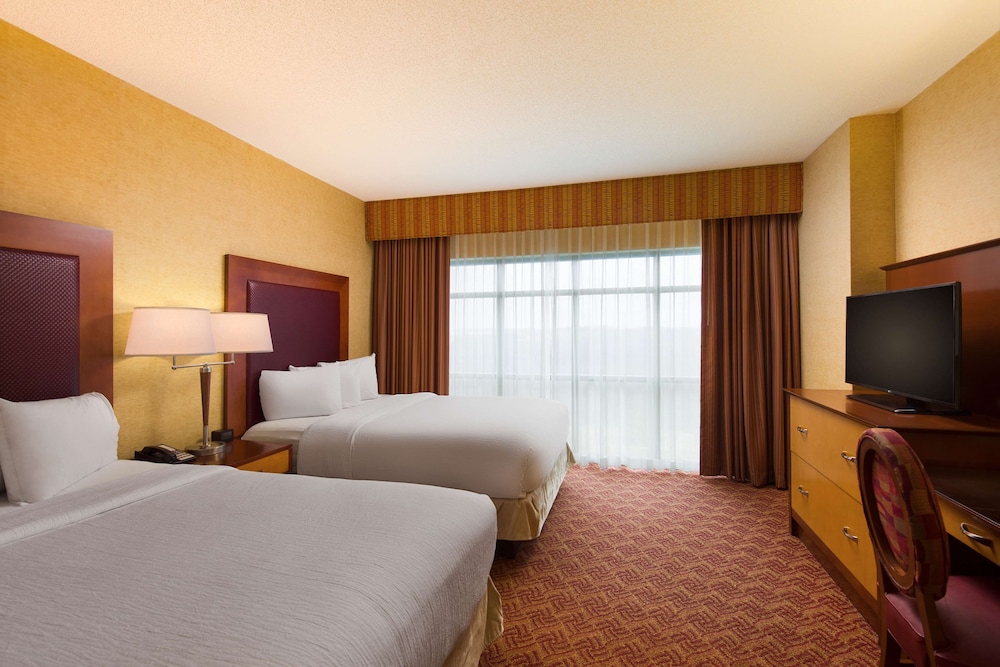 Embassy Suites by Hilton Charlotte Concord Golf Resort & Spa 23/74
