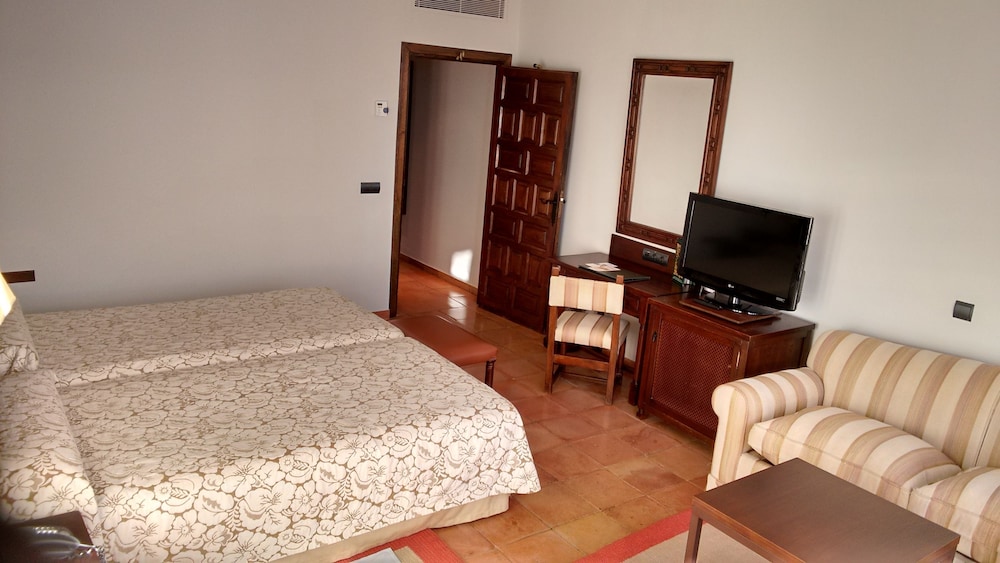 Parador de Sos del Rey Catolico 22/71