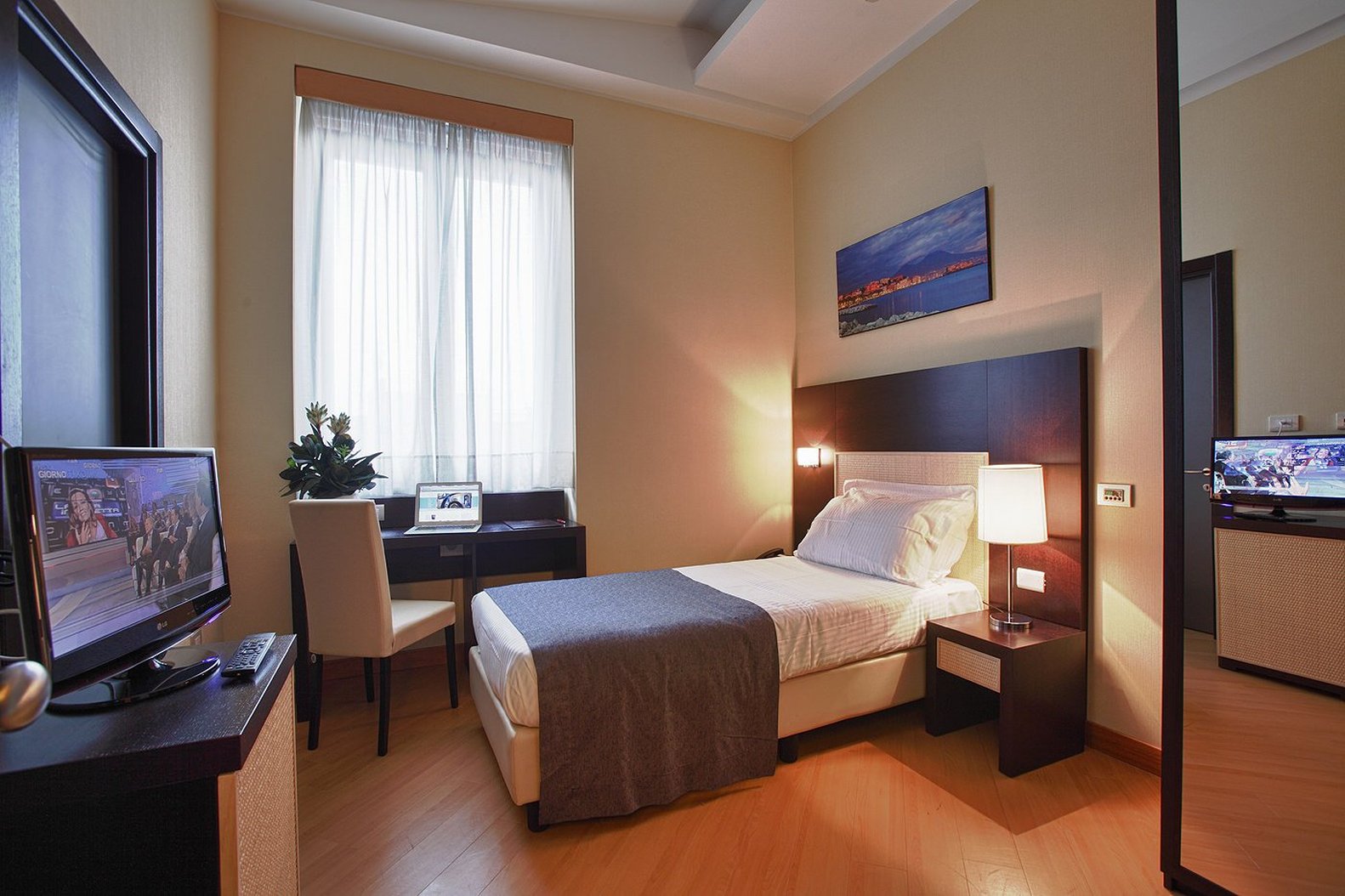 Hotel Naples 31/71