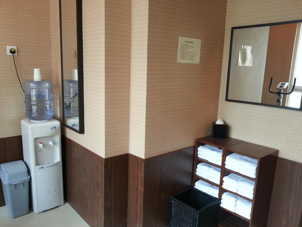 Ramada by Wyndham Hong Kong Harbour View 23/42