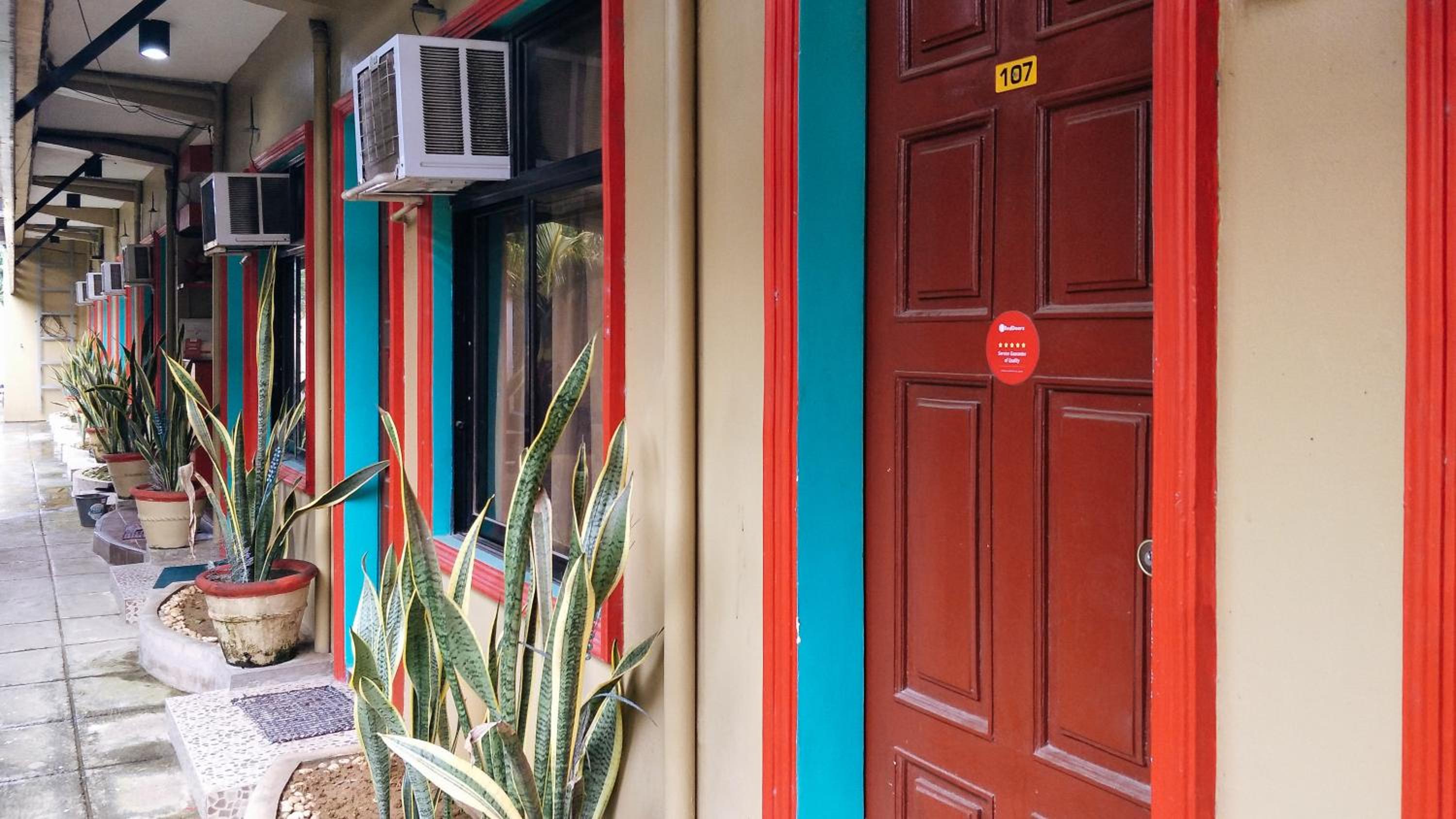 RedDoorz at Bankal Lapulapu 6/46