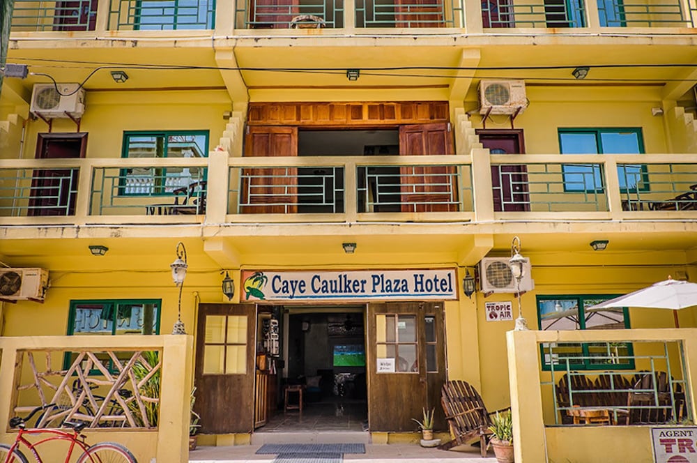 Caye Caulker Plaza Hotel 5/57