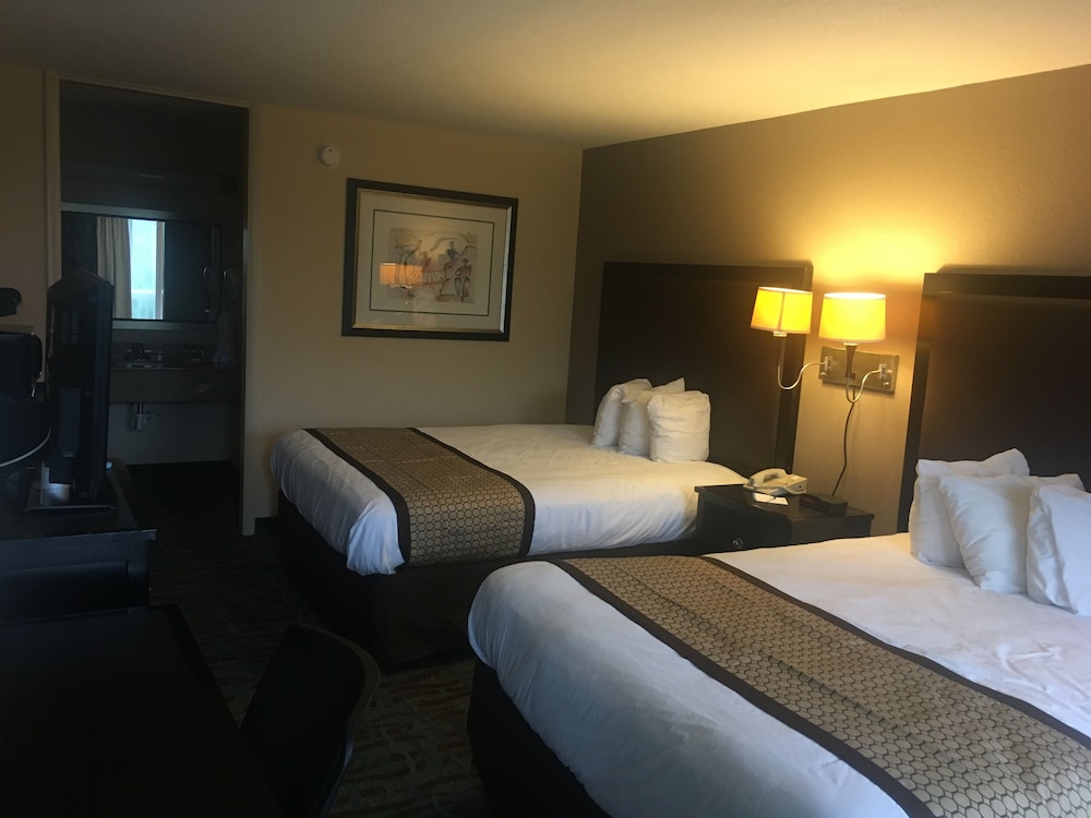 OYO Hotel Harriman near I-40 17/48