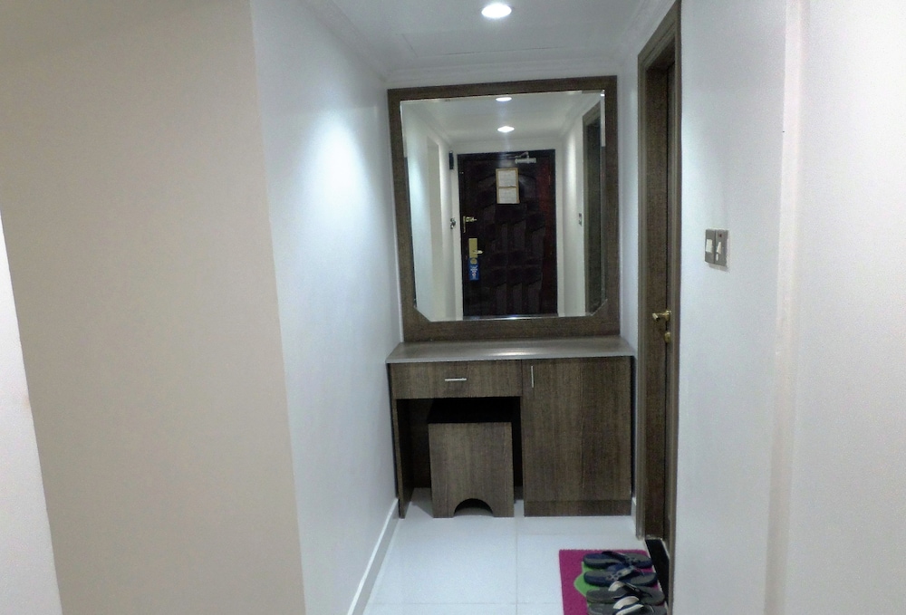 Concorde Inn Hotel photo5