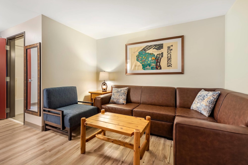 Three Bears Waterpark Resort Near Tomah, an Ascend Collection Hotel 29/50