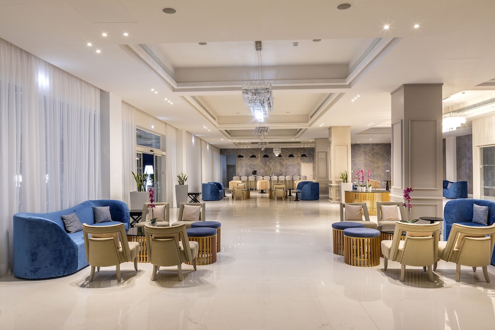 Constantinos The Great Beach Hotel 12/68